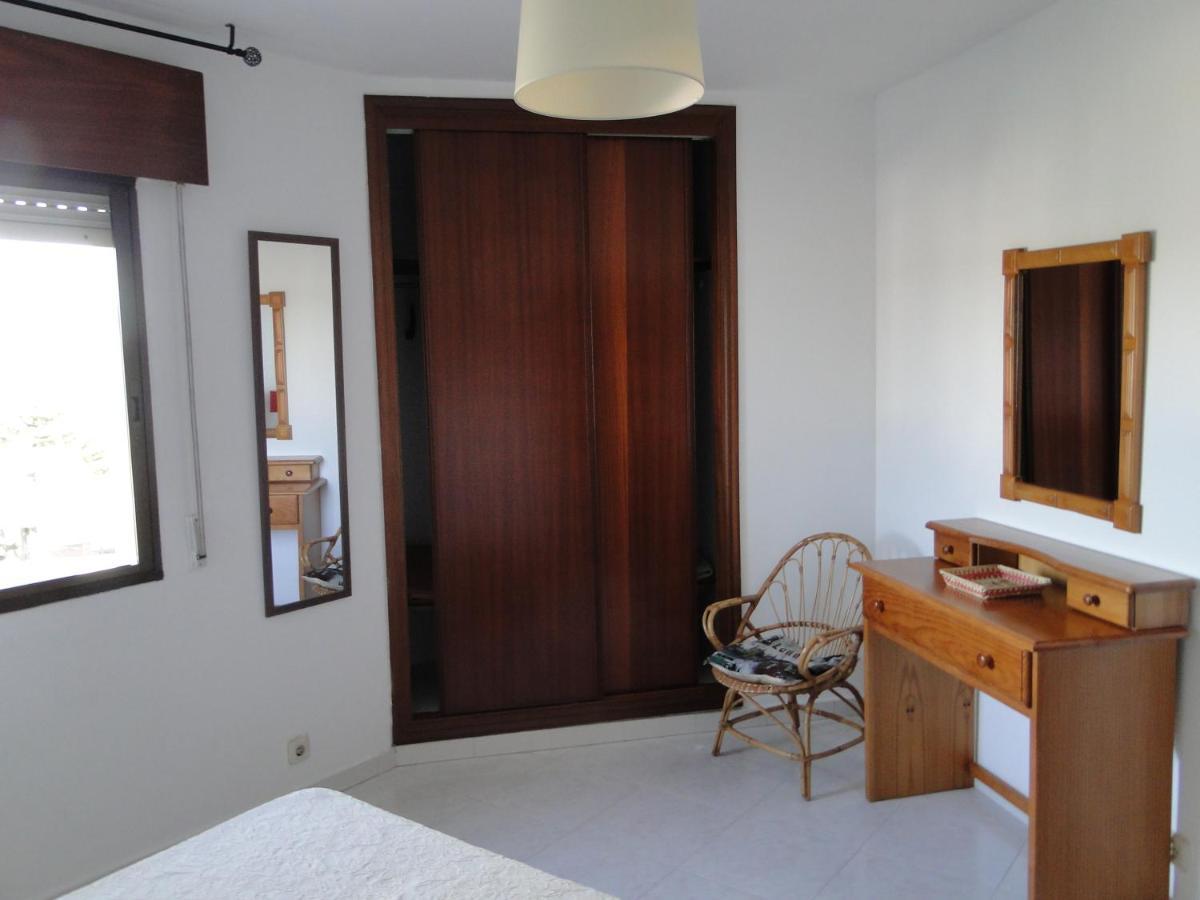 Apartamentos Blanco O Grove Exterior photo